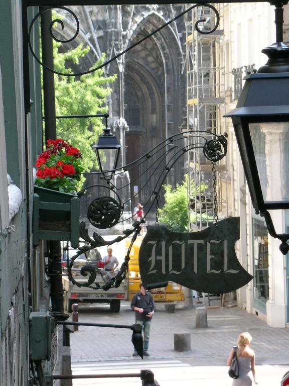 Hotel De La Cathedrale Руан Экстерьер фото